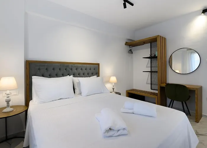 Momento Luxury Walking Distance From The * Nikiana