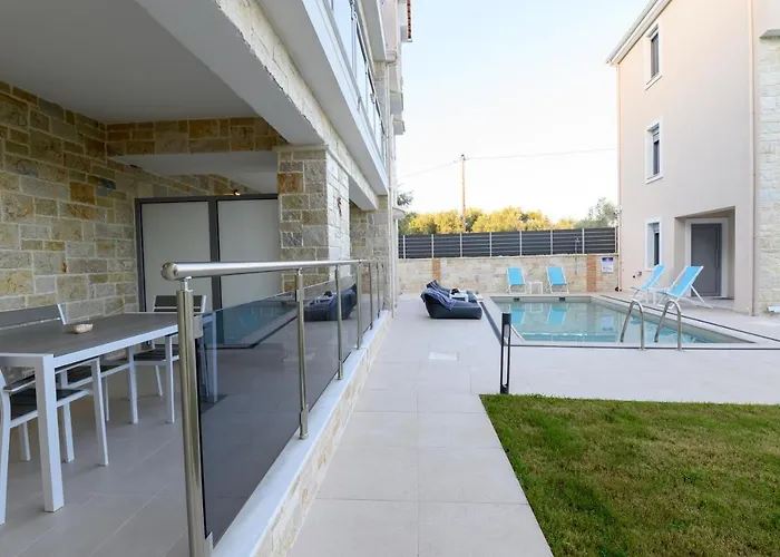 Apartamento Momento Luxury Walking Distance From The *