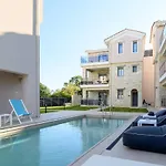 Apartman Momento Luxury Walking Distance From The Nikiána