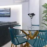 Apartman Momento Luxury Walking Distance From The *