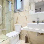 Apartman Momento Luxury Walking Distance From The *