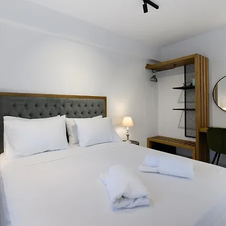 Momento Luxury Walking Distance From The * Nikiana